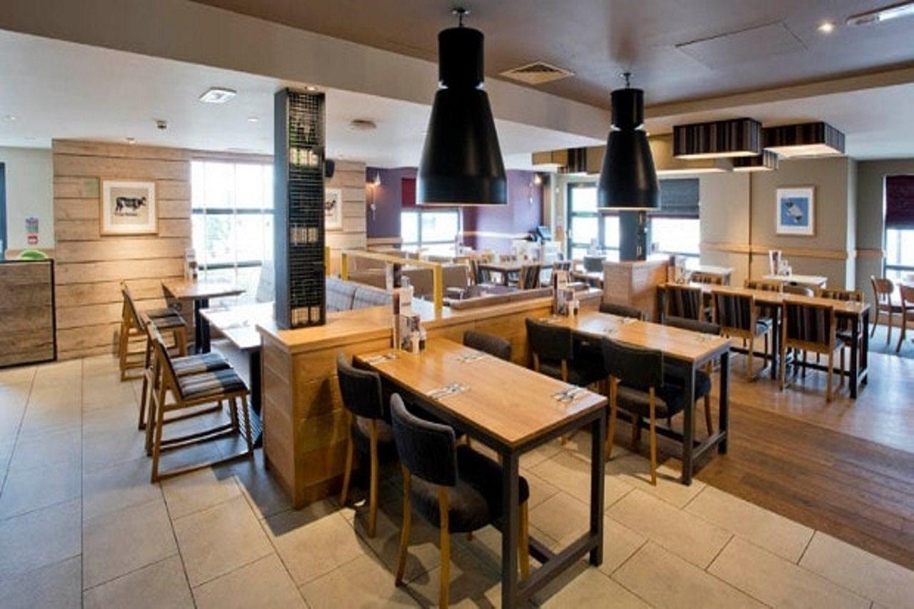 Premier Inn Stirling City Centre Exteriér fotografie
